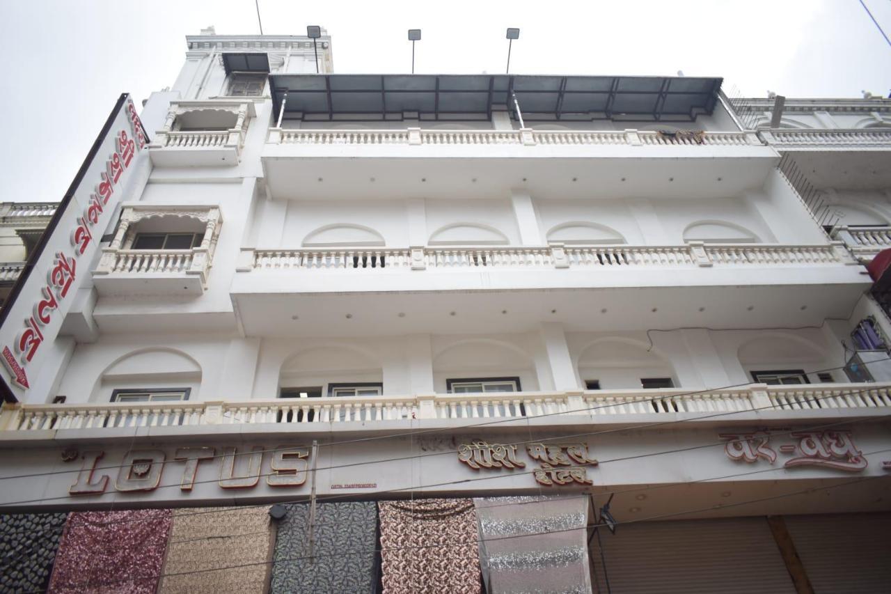 Hotel Lakshya Sheesh Mahal Indore Exterior foto